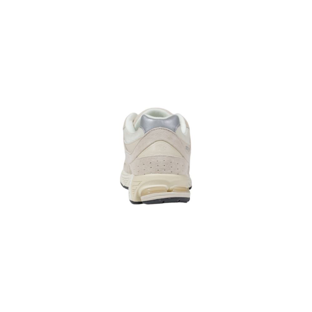 New Balance Beige Suede Sneaker